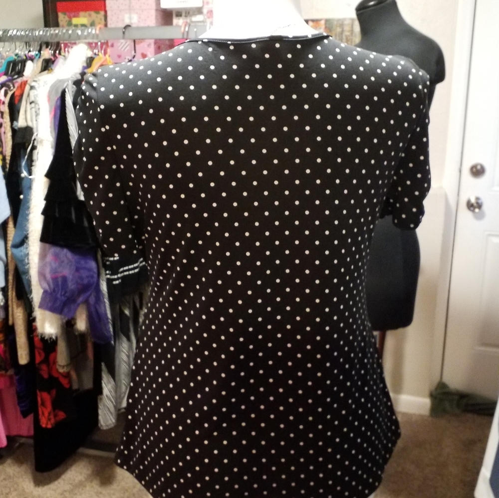 Polka dot short sleeve blouse - Picture 2 of 5